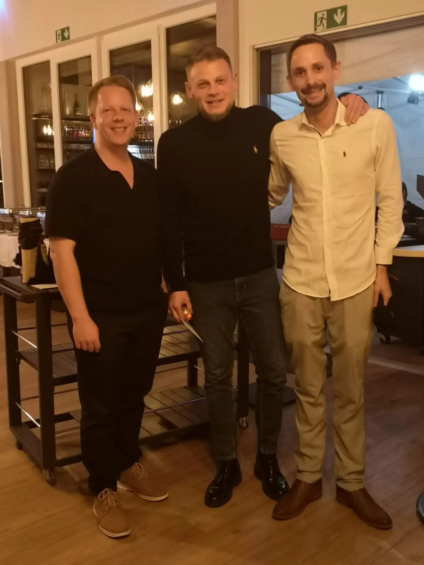 PHOTO 2023 12 09 21 08